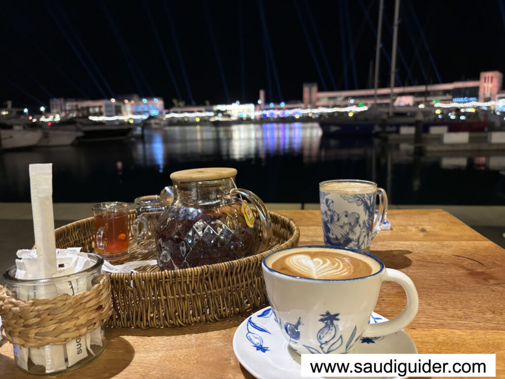 Restaurants and Coffee shops in Jeddah Yacht Club & Marina Academy