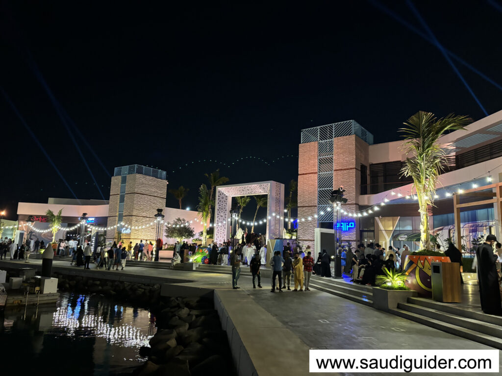 Restaurants and Coffee shops in Jeddah Yacht Club & Marina Academy